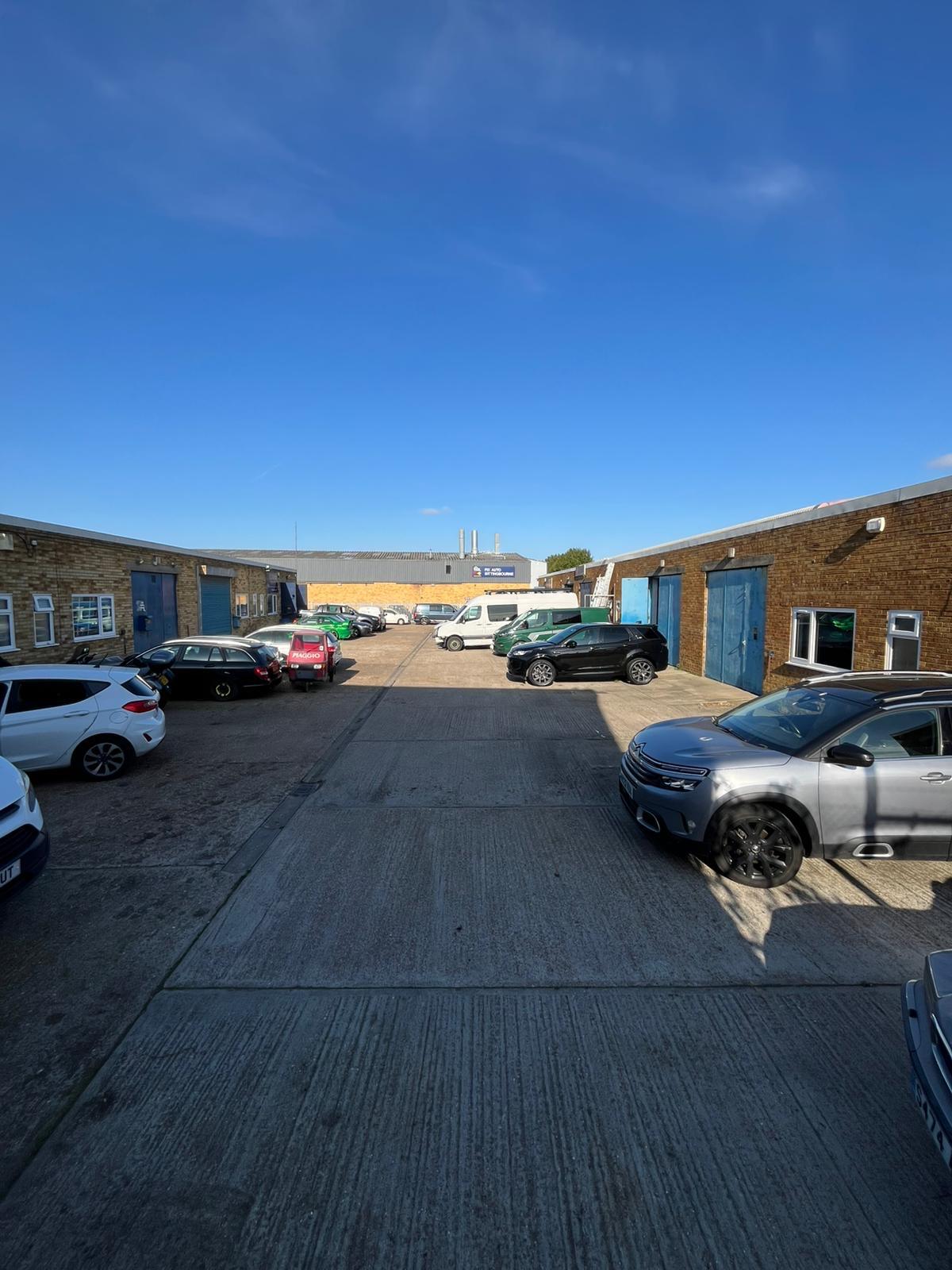 Storage in Sittingbourne - photo 2